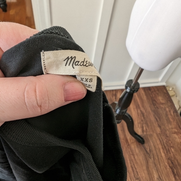 Madewell Tee - Picture 2 of 11